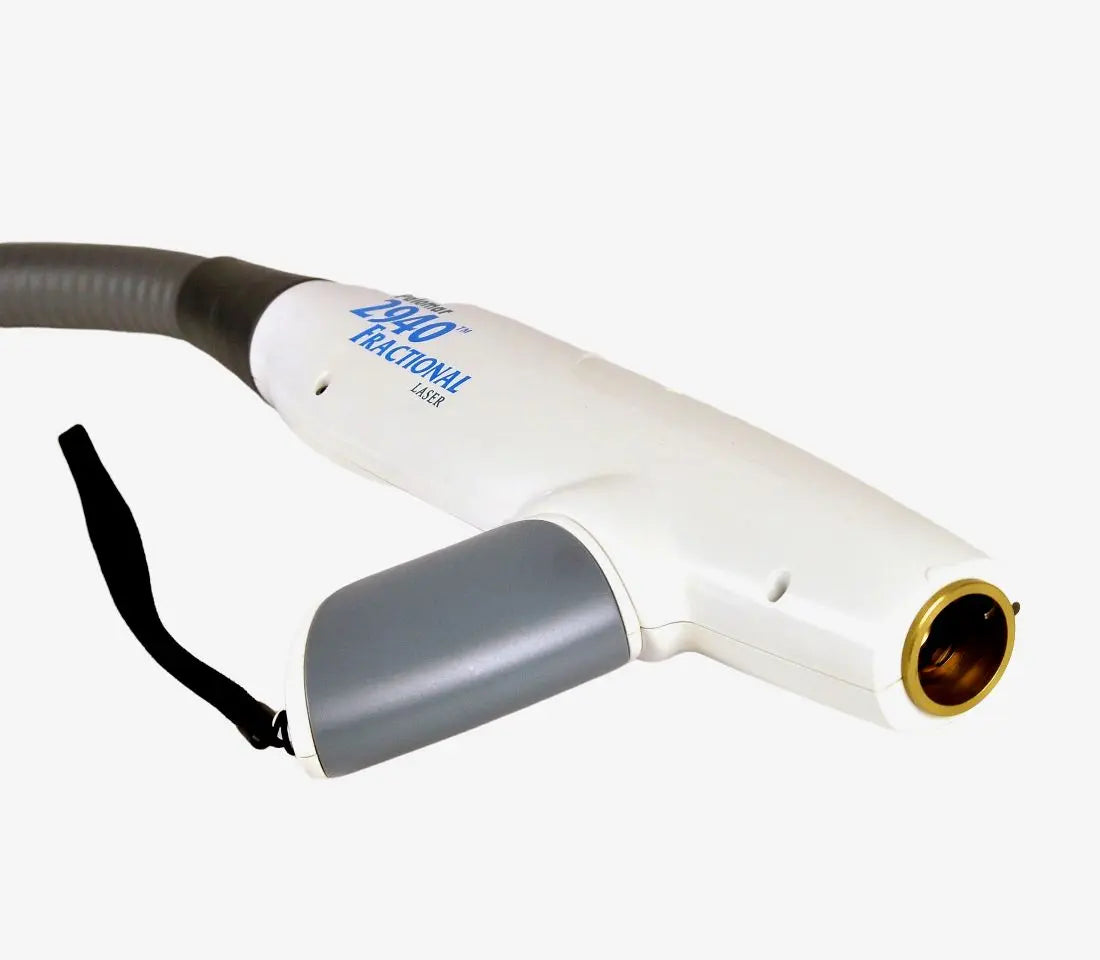 Palomar ICON Laser 2940 Handpiece Skin Resurfacing Wrinkles Pigmented Lesions Palomar