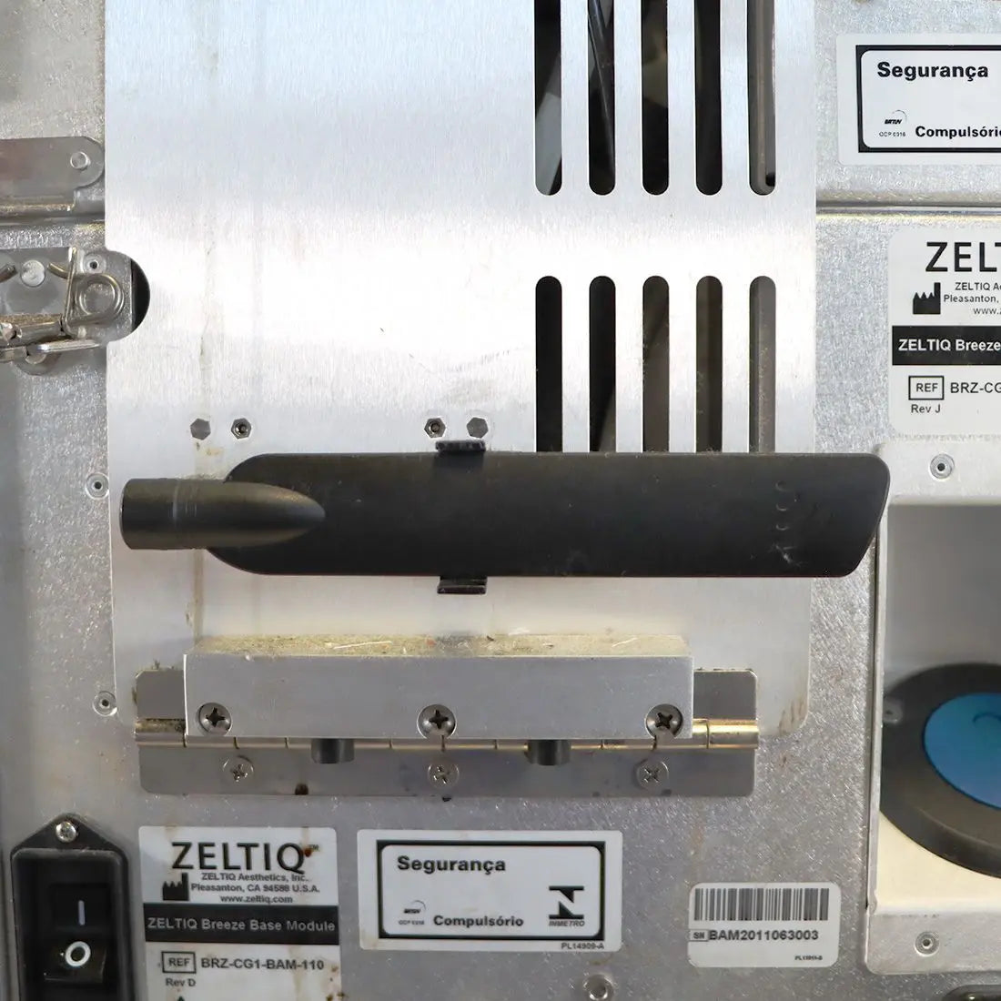 2011 Zeltiq CoolSculpting Body Contouring Fat Reduction System w/2 Applicators