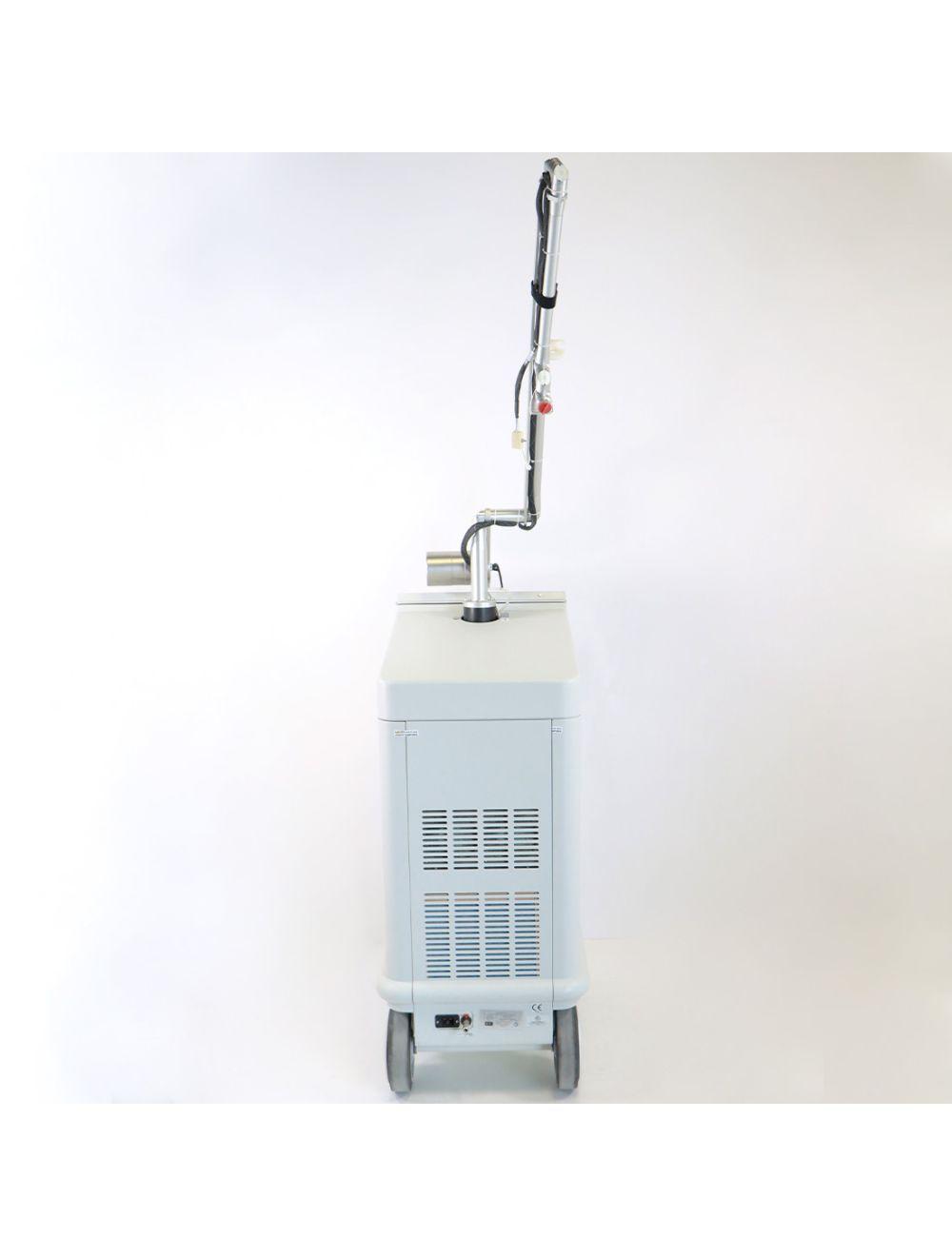 2015 Focus NaturaLaseEr Erbium 2940 Variable Laser Vaginal Rejuvenation System Sol International Medical