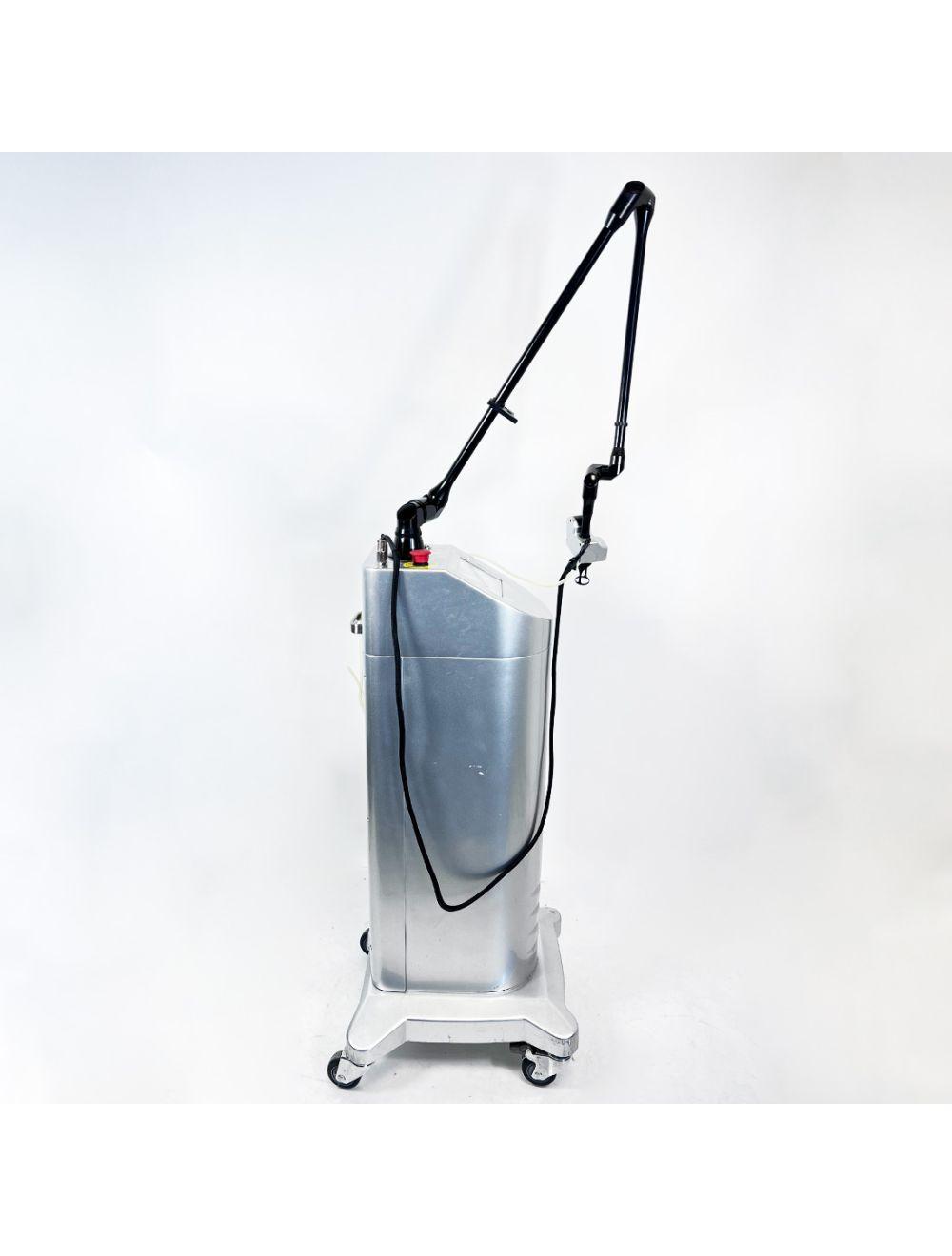 CO2 Laser System Ultra Repeat Continuous or Single Pulse Machine with Scanner