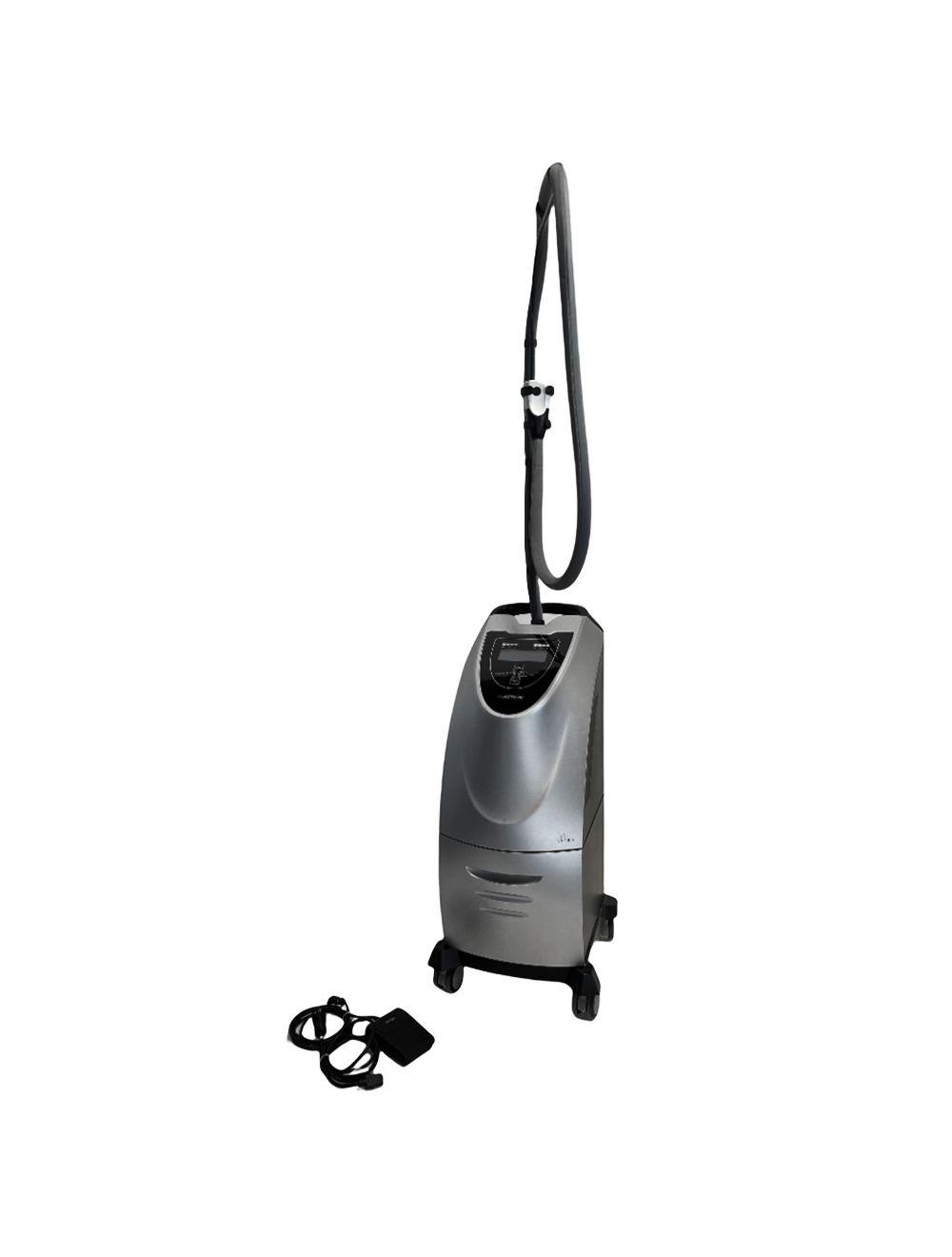 2012 Viora REACTION Body Contouring Skin Tightening Contour RF System Sol International Medical