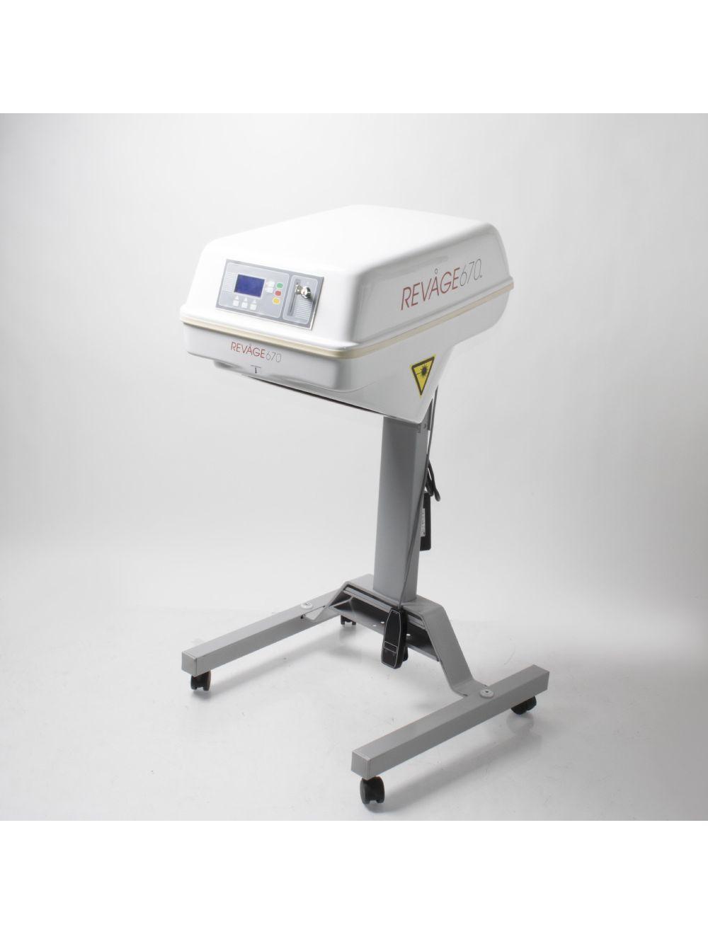 Transform Revage 670 nm Laser Hair Restoration Therapy 4000 Harmonix w/ 4733hrs Sol International Medical