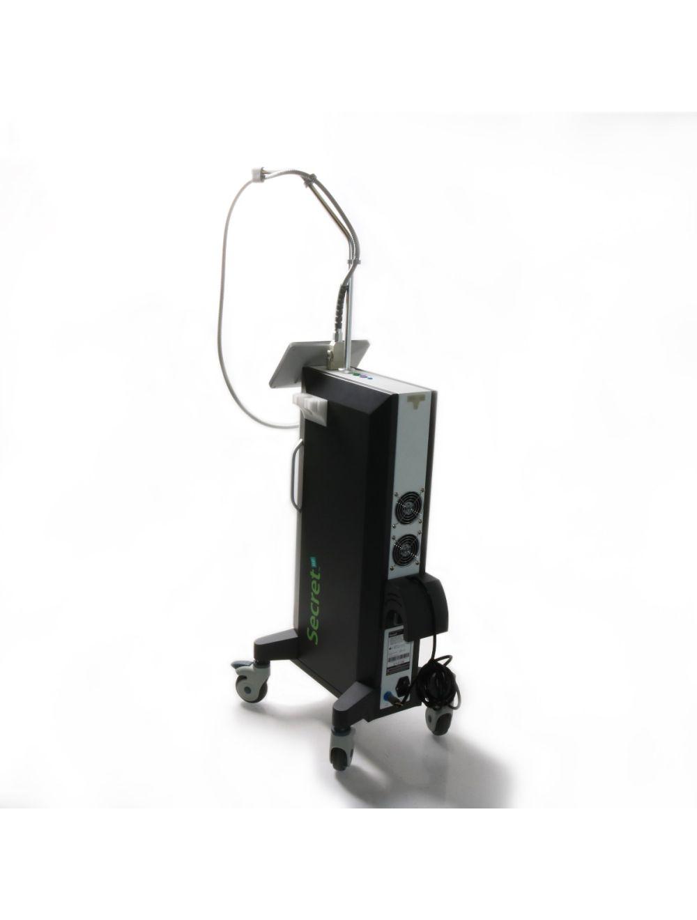 CUTERA SecretRF Microneedling Fractional Micro Needling Secret RF Wrinkles Scars Cutera