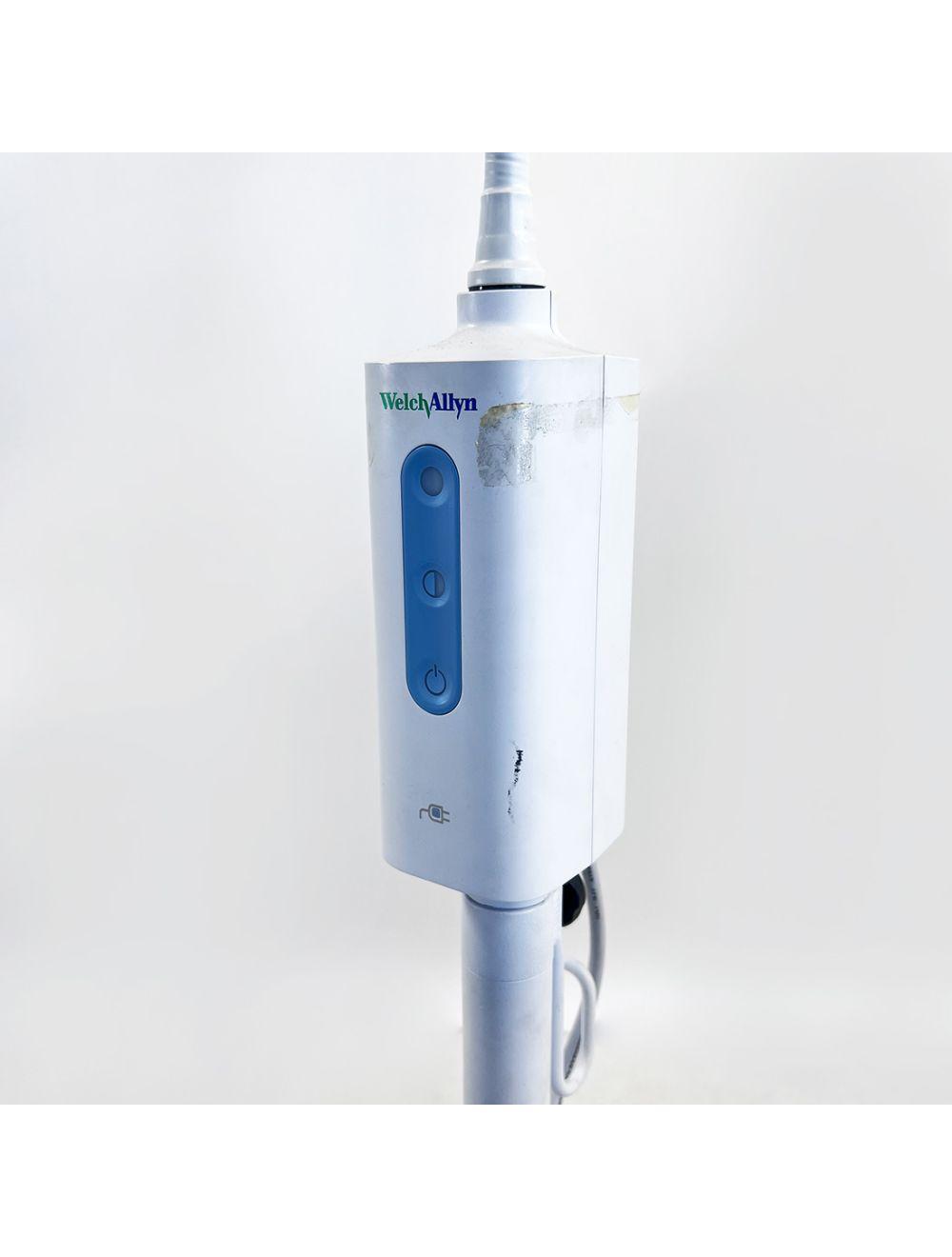 Welch Allyn GS600 Minor Procedure 3 LED Lights Green Series White Mobile Stand