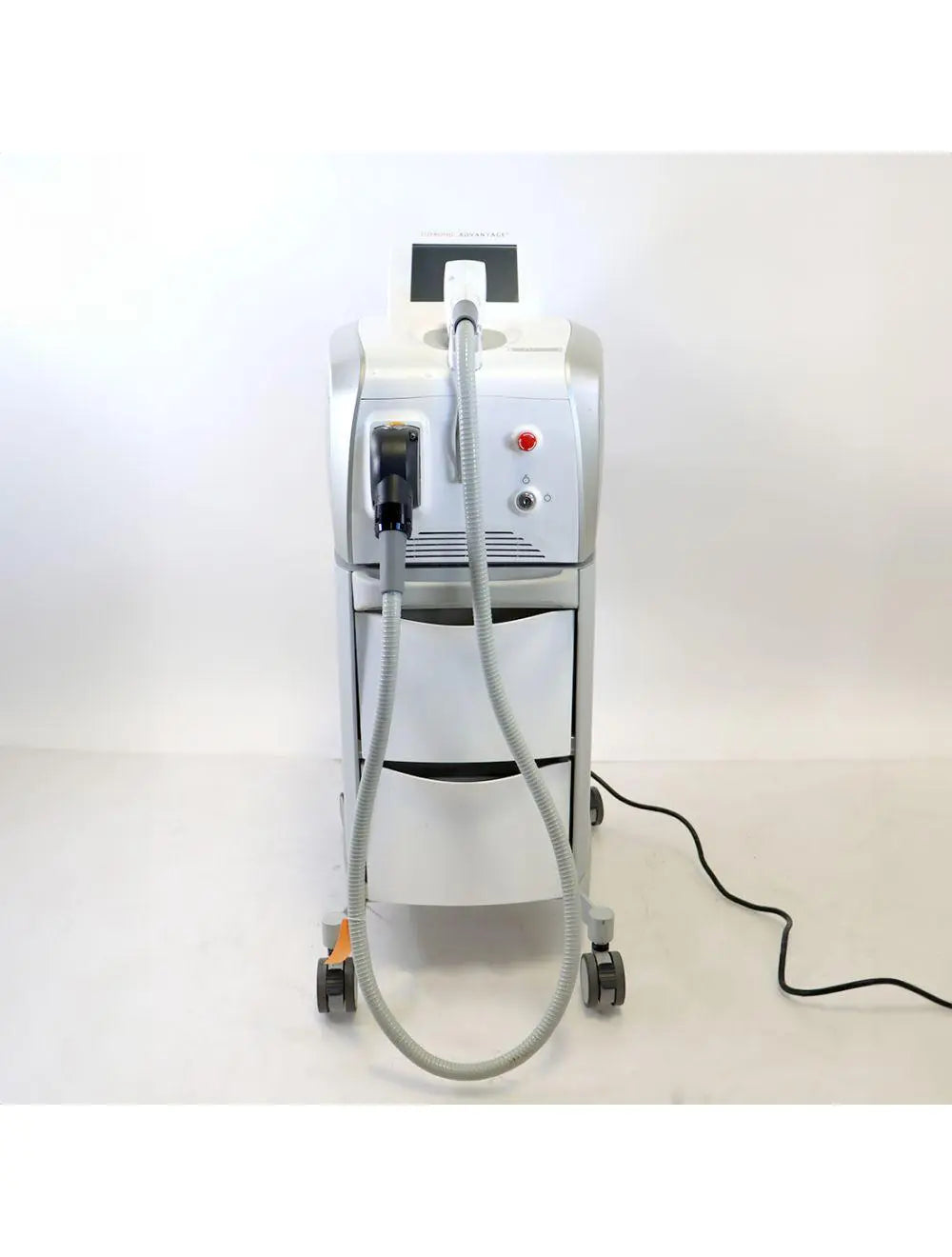 2013 Lutronic Advantage 805nm Diode Laser System Hair Removal & D3-800 Handpiece