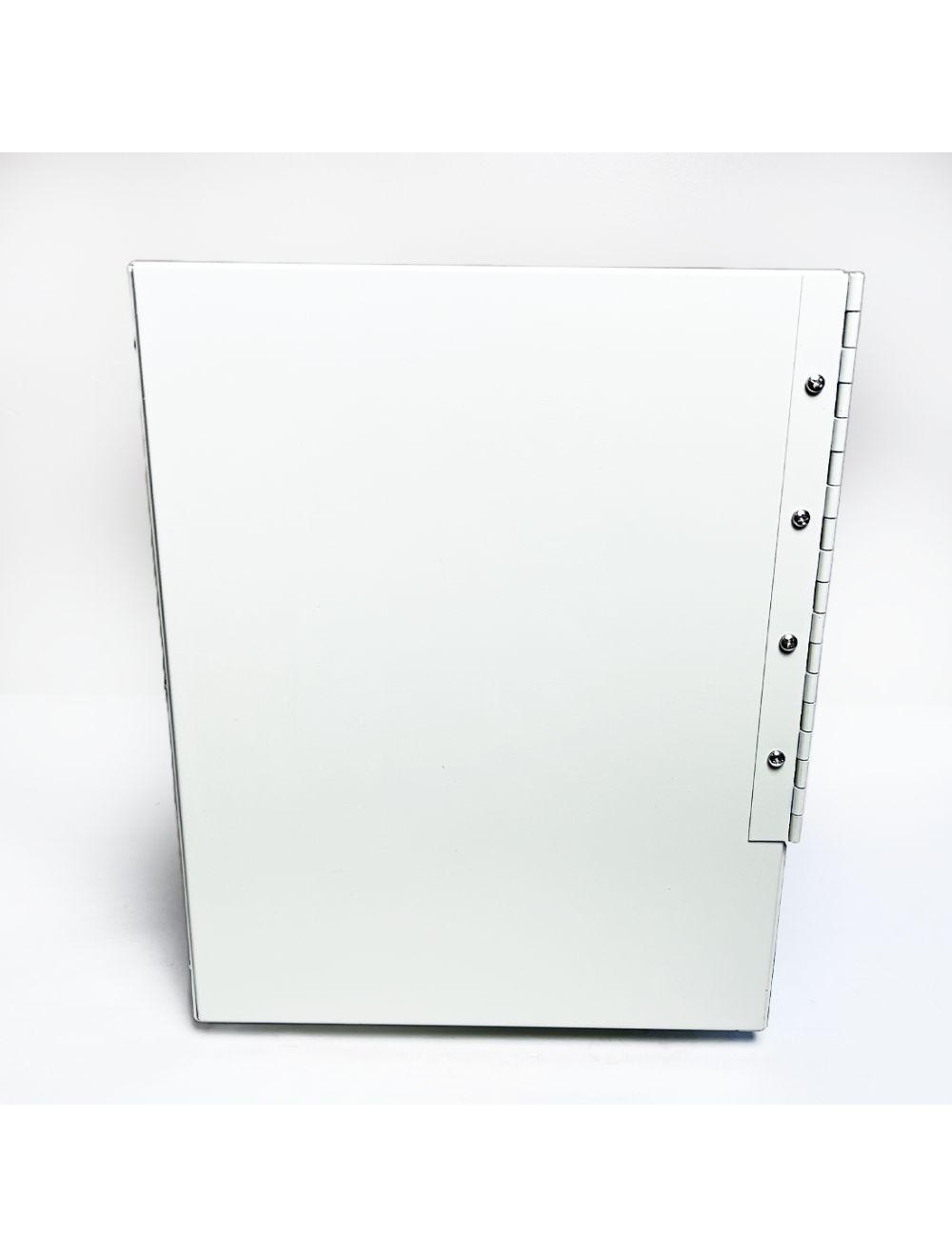 VWR Mini Incubator 97025-630 Temperature Control Microbiology Haematology