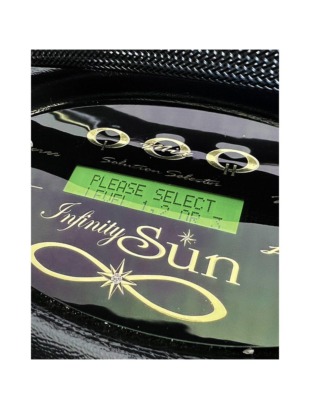 Infinity Sun Luxurious Spa Plug &amp; Spray Multi-Treatment Spray Tanning System