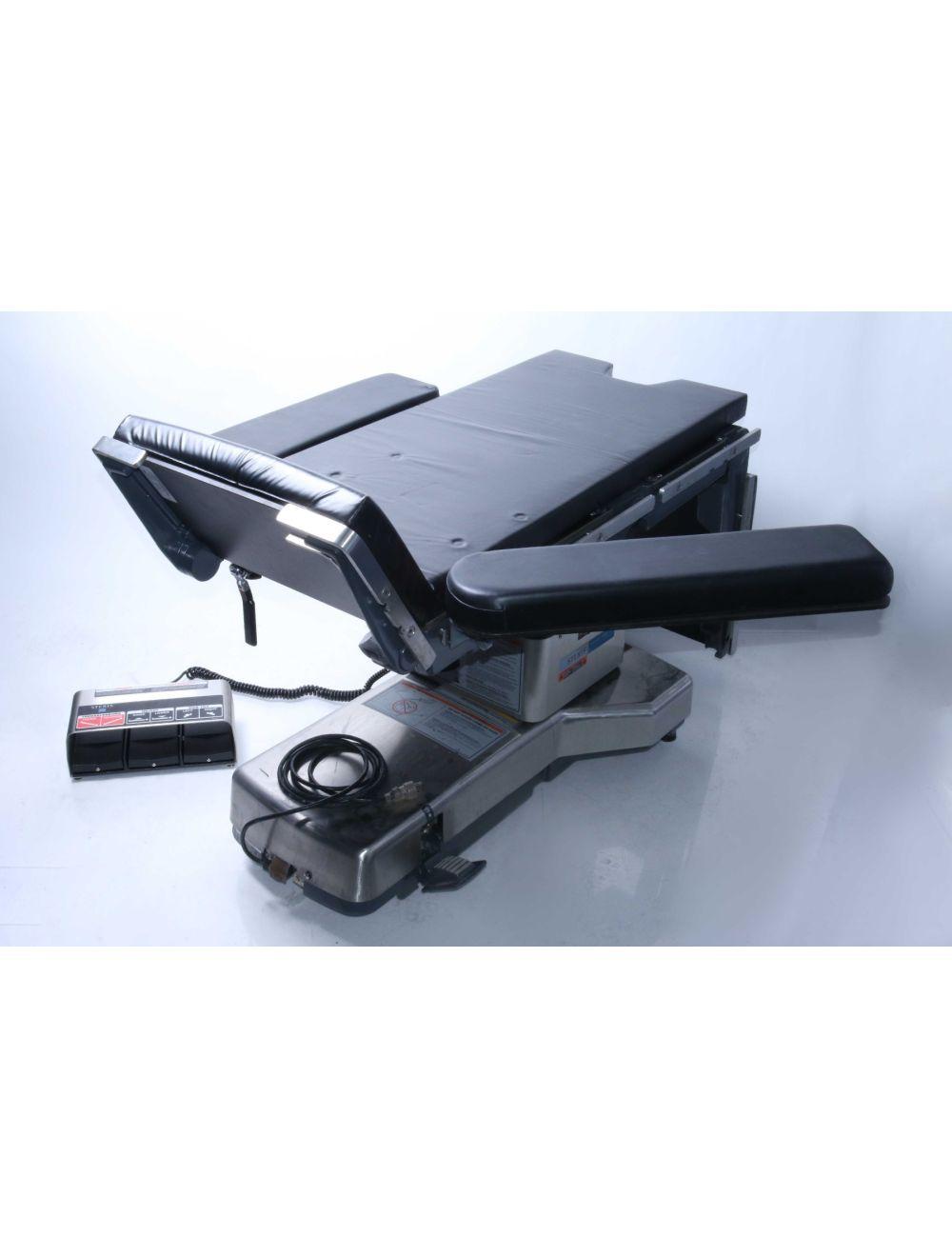 2003 Steris Amsco 3085 SP Hydraulic Surgical Table Foot & Hand Control Armboards