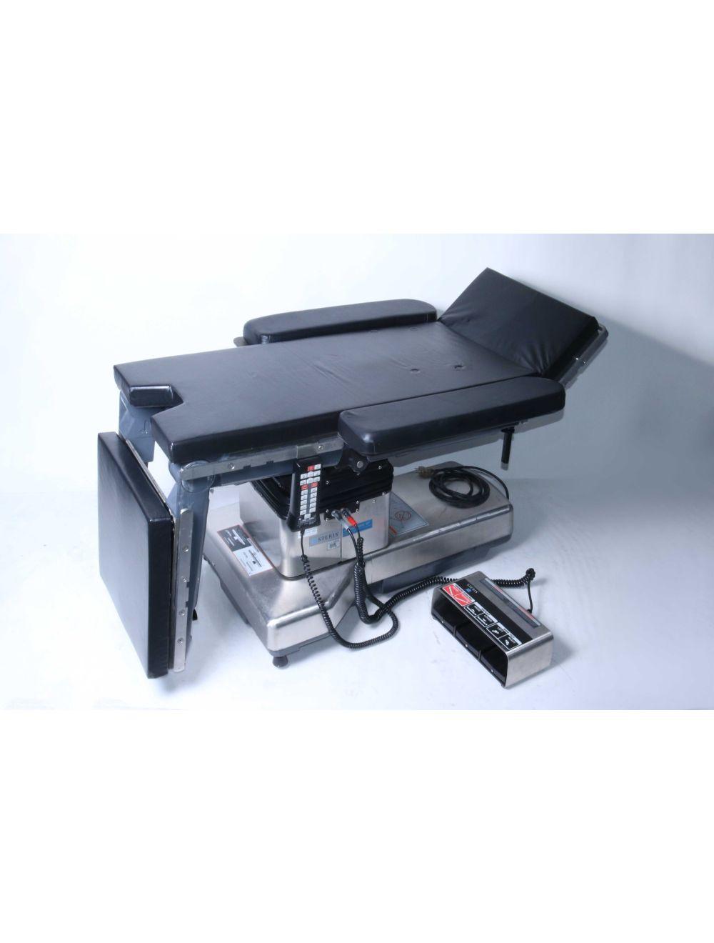 2003 Steris Amsco 3085 SP Hydraulic Surgical Table Foot & Hand Control Armboards