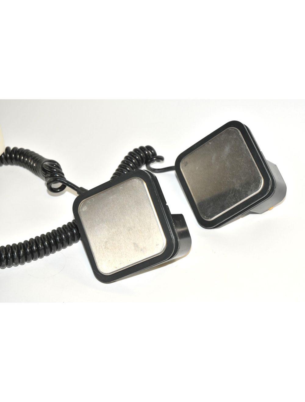 Medtronic LIFEPAK 20e Defibrillator Monitor Portable APEX Sternum Paddle Printer