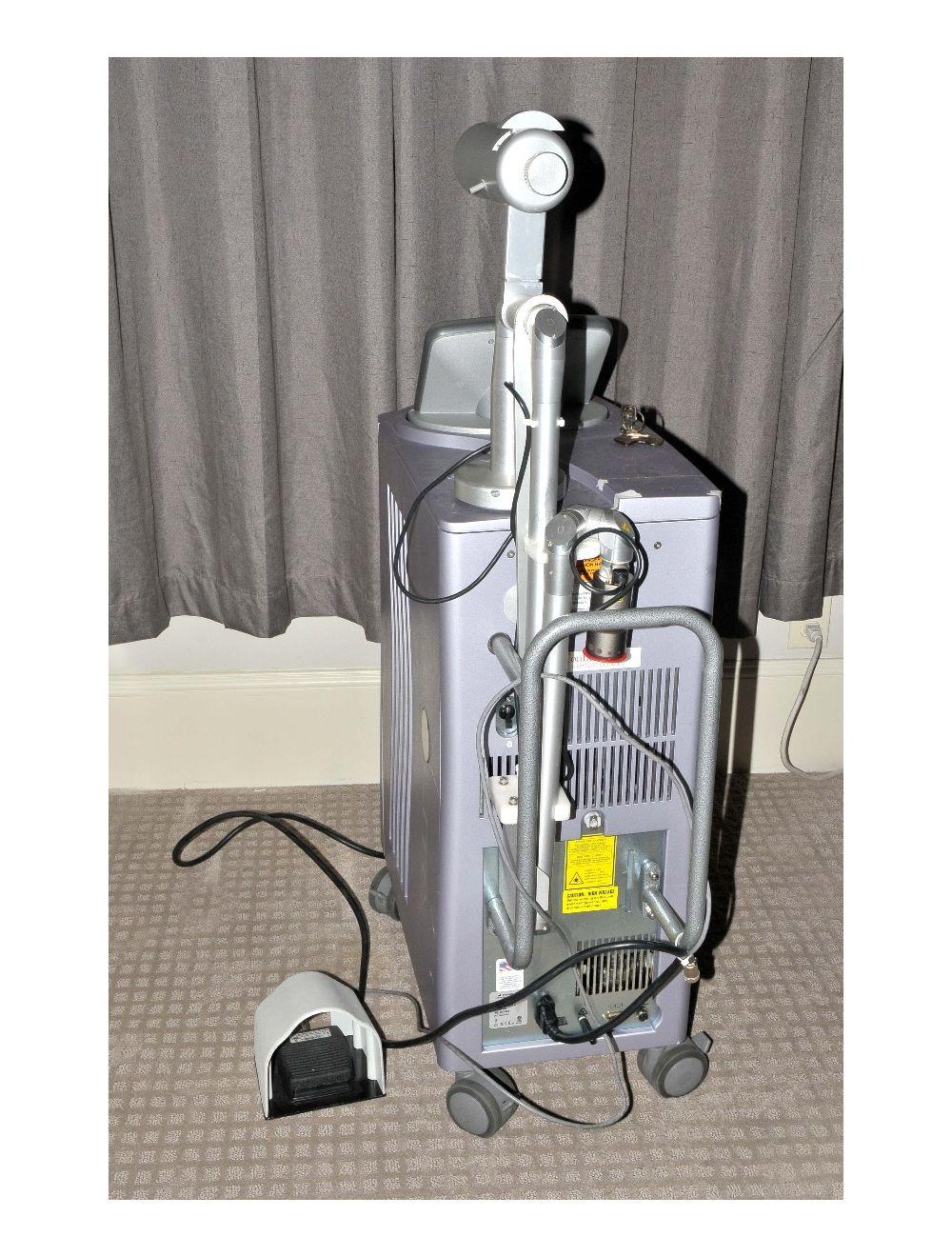 2013 Cynosure Hoya Conbio RevLite QSwitch Tattoo 1064 532 Laser Con Bio Q Switch Cynosure