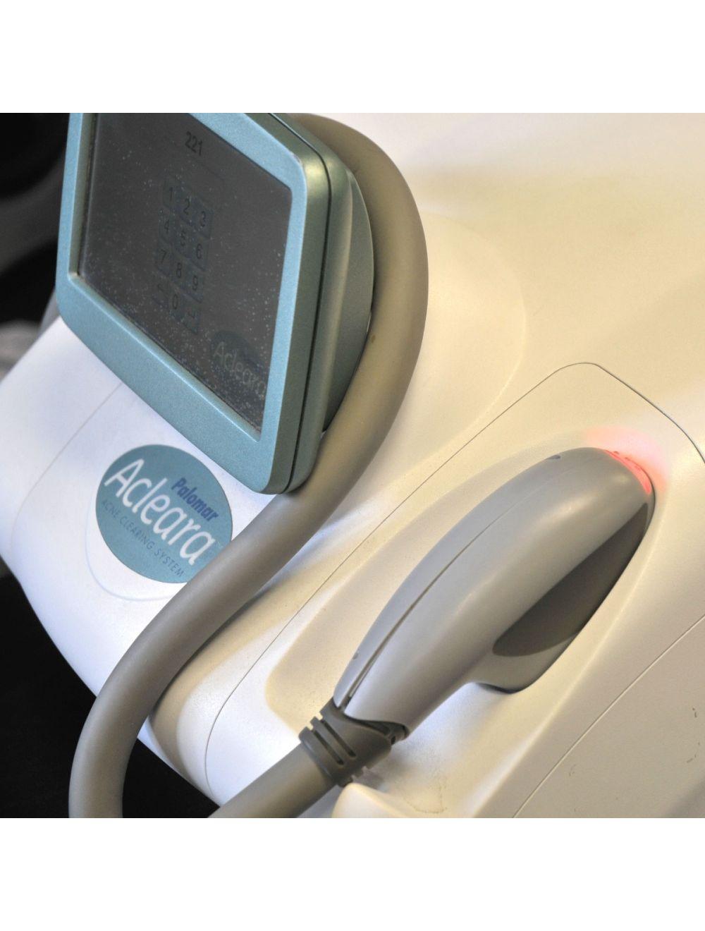 Palomar ACLEARA Acne Skin Clearing IPL Laser Treatment Lesion Theravant A Cleara