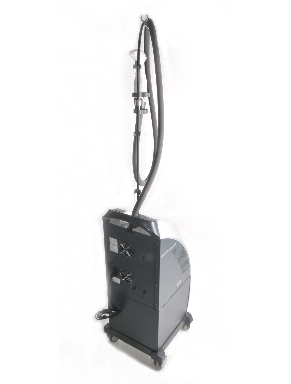 2013 Viora REACTION RF Skin Tightening Body Contouring Radio Frequency System Sol International Medical
