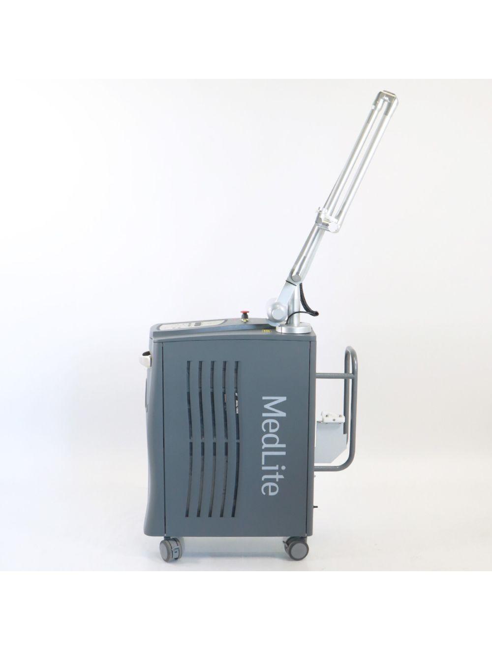 2014 Hoya ConBio MedLite C6 Q-Switched Laser Tattoo Removal 1064nm DEMO Unit Sol International Medical