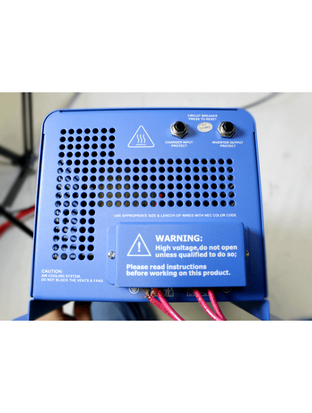 2000 Watt Pure Sine Inverter Charger 12Vdc to 120Vac Output and Battery Sol International Medical