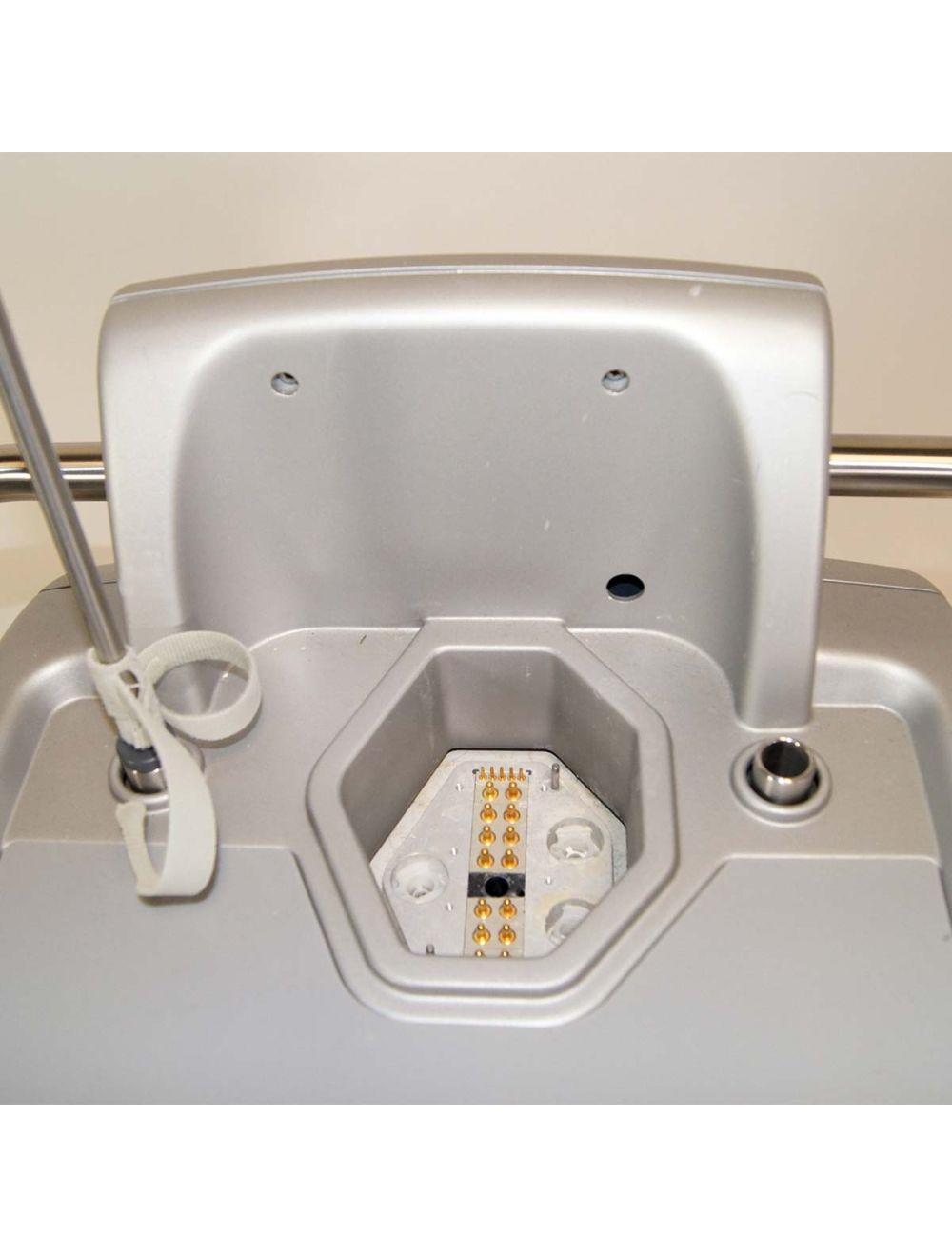 2011 Zeltiq CoolSculpting 塑身減脂系統（含 4 個塗抹器）