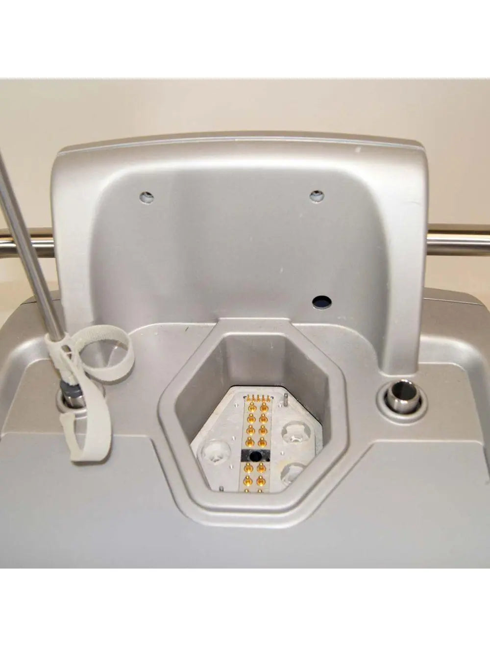 2011 Zeltiq CoolSculpting Body Contouring Fat Reduction System w/ 4 Applicators