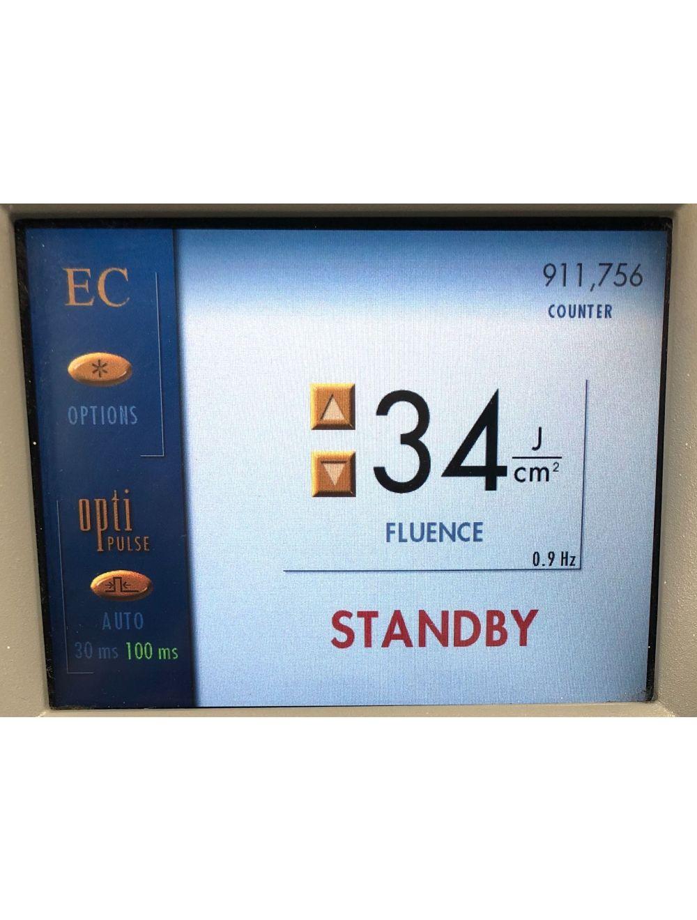 2004 Lumenis Light Sheer EC Diode Laser System 911,756 Pulses High Headroom Lumenis