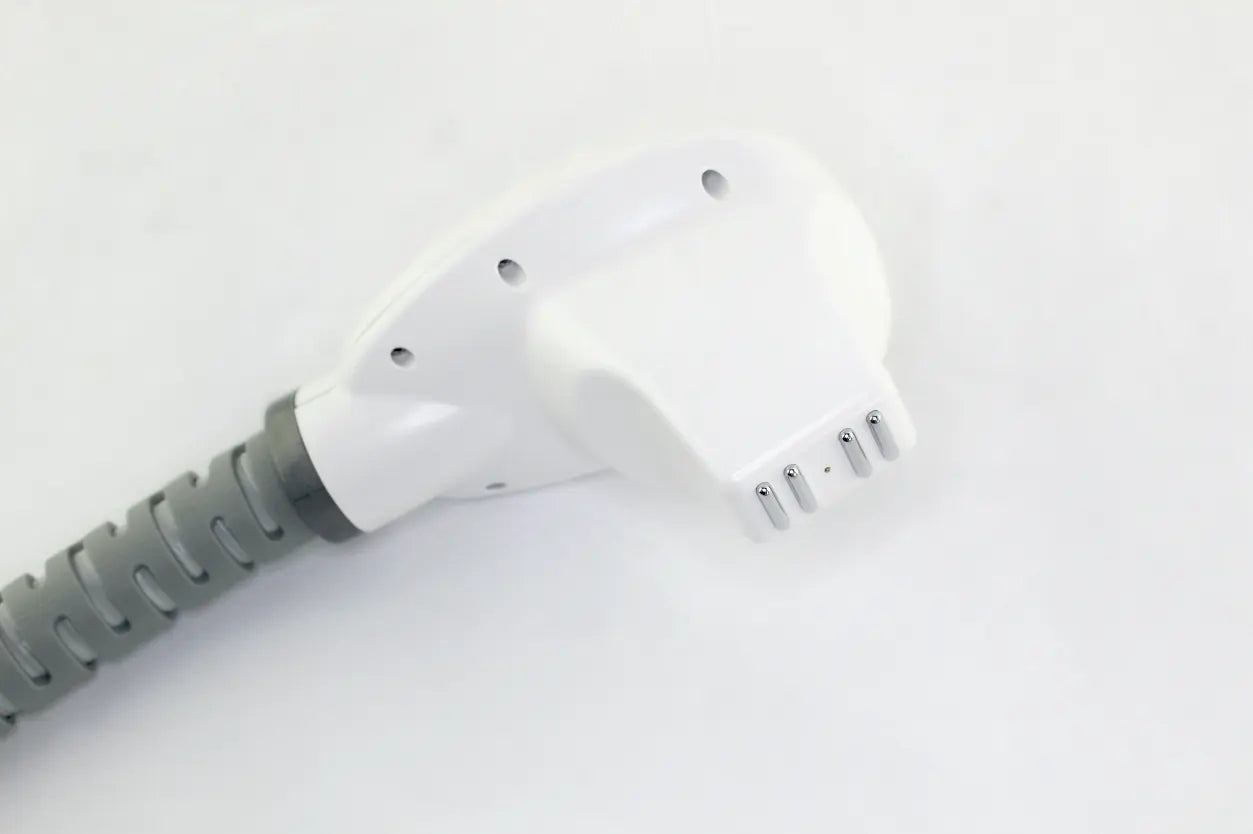 2011 EndyMed GLOW 3DEEP RF Skin Tightening Body Contouring System Sol International Medical