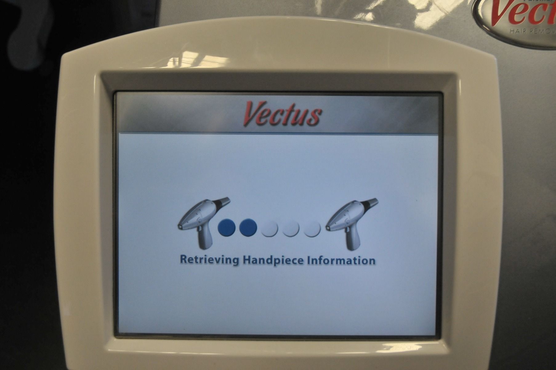 2012 Cynosure Palomar Vectus 810nm Diode Skintel Hair Removal Laser System