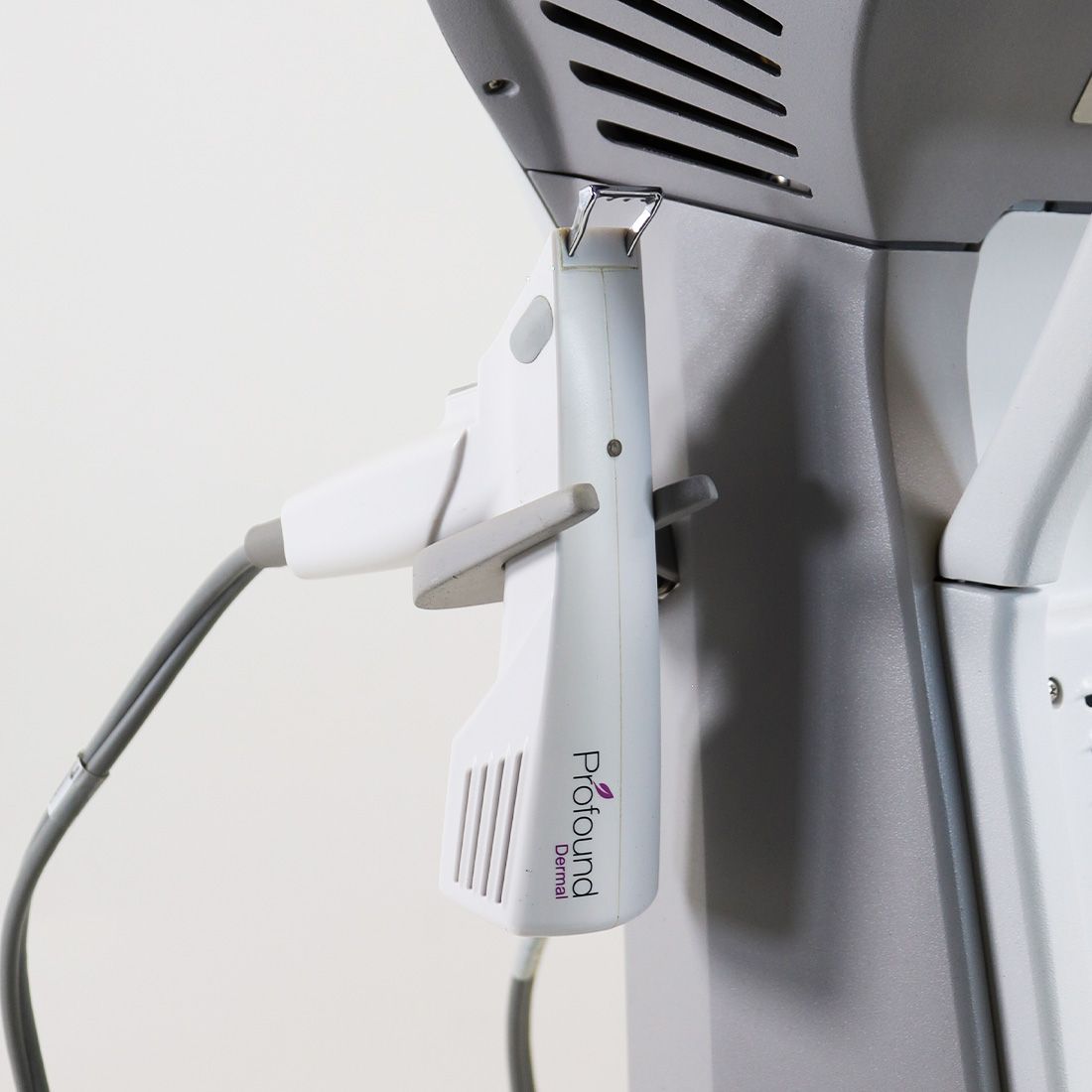 Syneron Candela Profound RF Microneedling Wrinkle Skin Tightening System